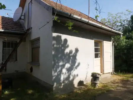 Eladó családi ház, Albertirsa 1 szoba 40 m² 33.5 M Ft