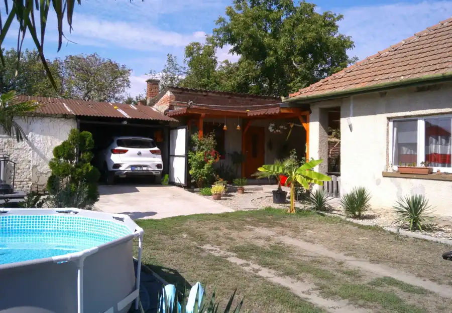 eladó családi ház, Albertirsa eladó családi ház, Albertirsa