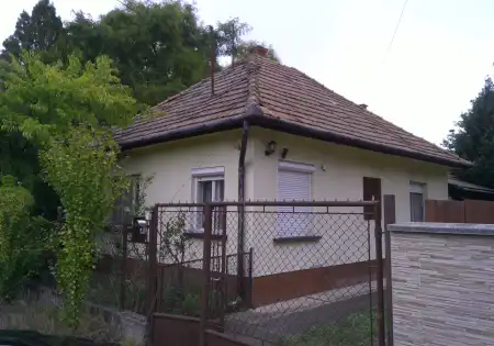 Eladó családi ház, Albertirsa 2+1 szoba 65 m² 37.99 M Ft