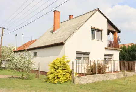 Eladó családi ház, Albertirsa 5 szoba 137 m² 75.9 M Ft