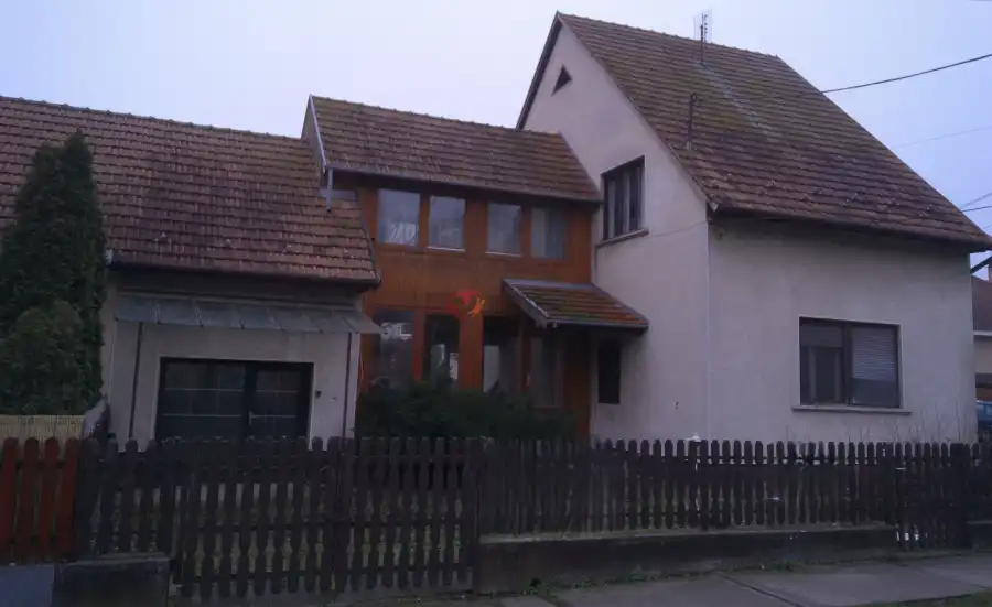 eladó családi ház, Albertirsa