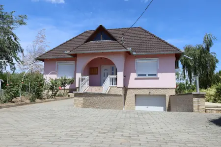 Eladó családi ház, Albertirsa 3 szoba 108 m² 99.5 M Ft