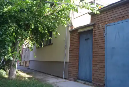 Eladó családi ház, Cegléd 3 szoba 106 m² 52.9 M Ft
