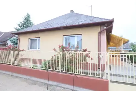 Eladó családi ház, Monorierdő 3 szoba 85 m² 62.9 M Ft
