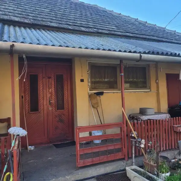Eladó családi ház, Pilis 2 szoba 75 m² 46.5 M Ft