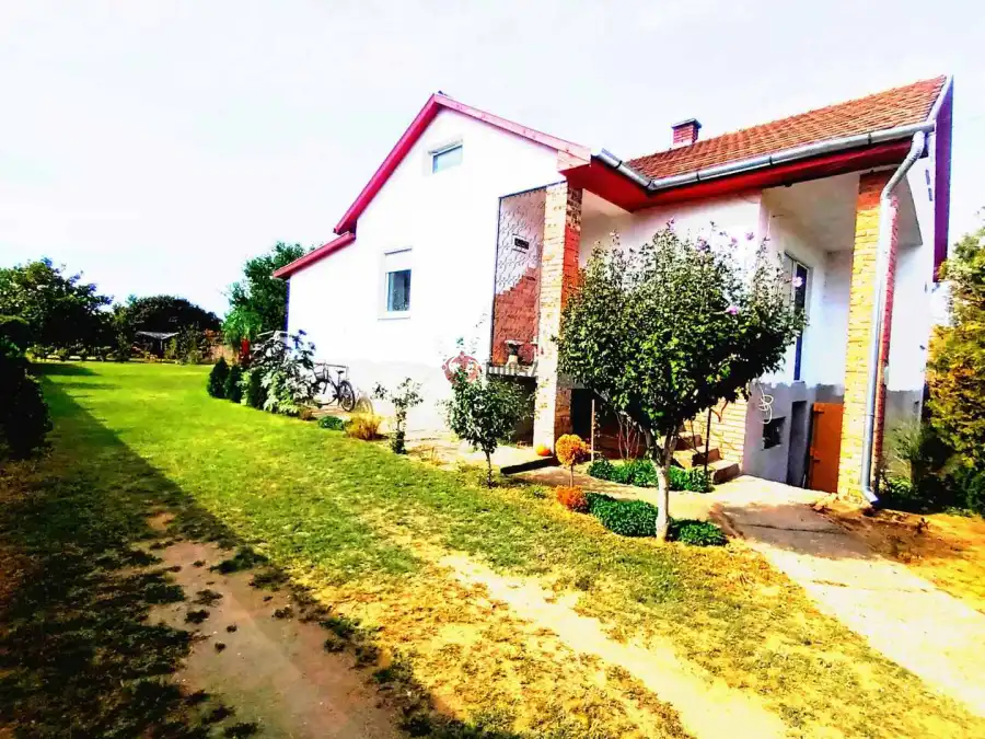 eladó családi ház, Pilis