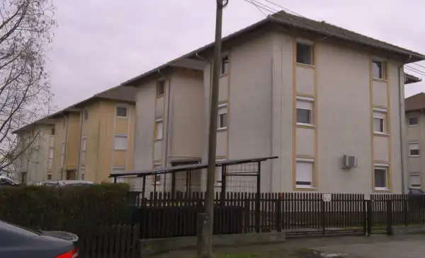 Eladó téglalakás, Albertirsa 3 szoba 43 m² 59 M Ft